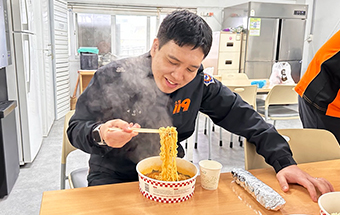 소방관의 빠른 식사를 돕는 라면조리기 지원!